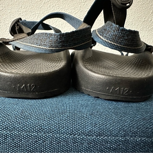Sandals_&_Flip_Flops